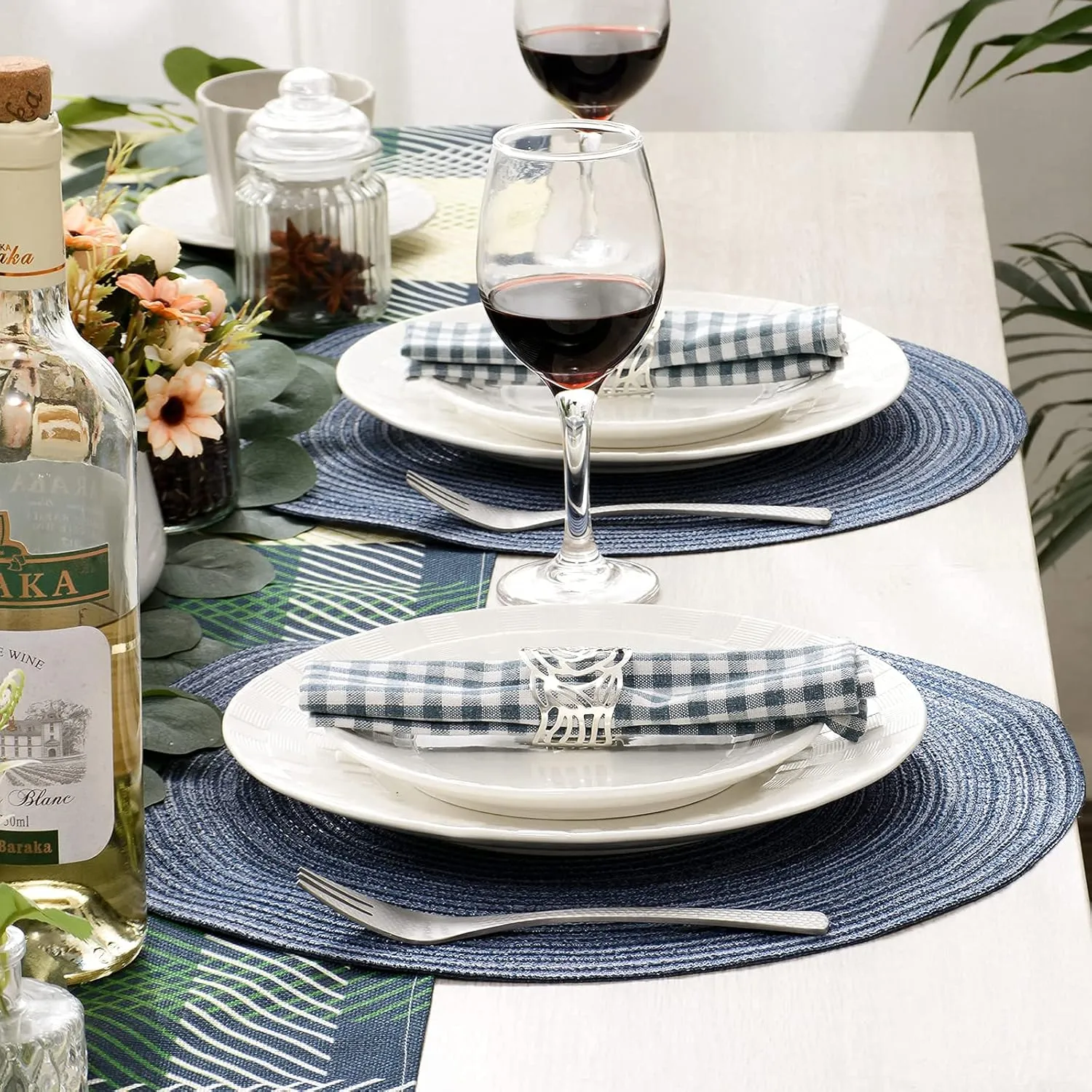AHHFSMEI Round Braided Placemats Set of 6 Round Table Mats for Dining Tables Natural Woven Heat Resistant Place mats 15 Inch (Multi Blue)