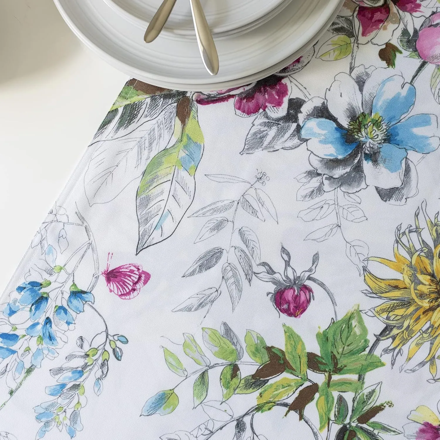 Benson Mills Indoor Outdoor Spillproof Heavyweight Fabric Home Décor Table Runner; Table Décor for Spring, Summer, Parties, Wedding Showers and Baby Showers (Blooming Floral, 16" x 108" Table Runners)