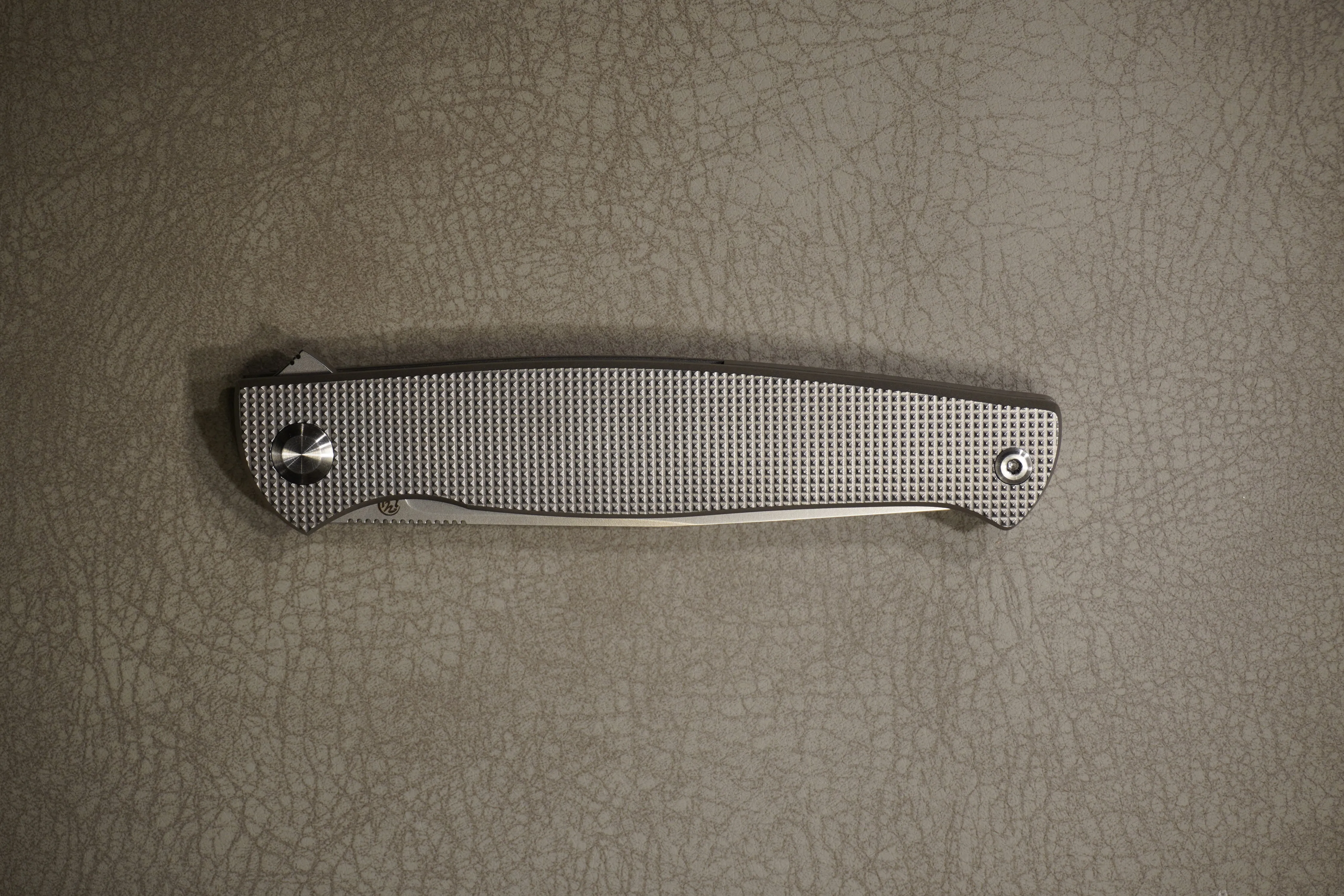 Cheburkov Knife Leader New, Steel S90V, Handle Grey Checkered Titanium