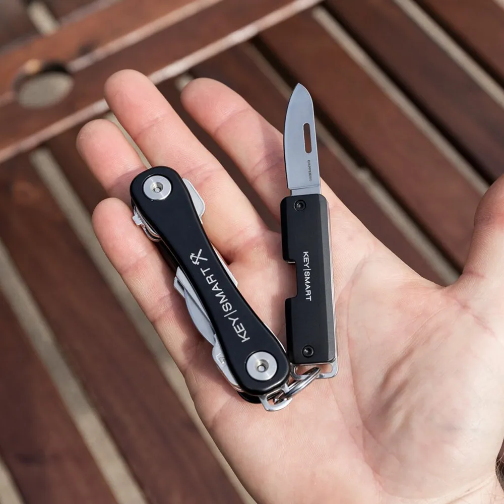 [CLEARANCE] KeySmart Dapper 100 Ultra-Slim Keychain Knife