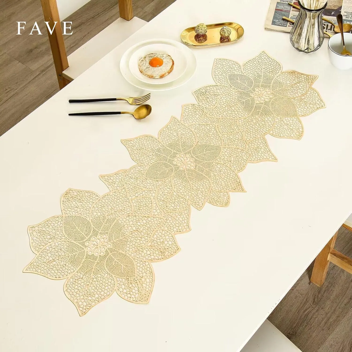 FAVE Gold Table Runners 36 Inches Heat Resistant Table Runner Flower Shaped Vinyl Table Runner Waterproof Washable Table Mats for Party,Wedding (Gold Flower Shaped)