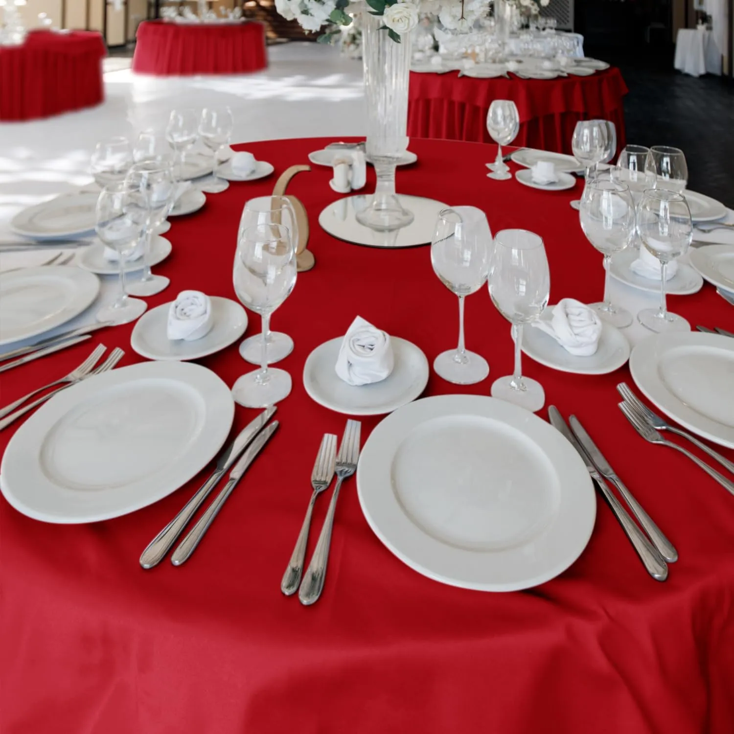 Fitable 6 Pack Red Round Tablecloths - 120 Inches in Diameter - Stain Resistant and Washable Table Clothes, Polyester Fabric Table Covers for Wedding, Party, Banquet, Formal Events