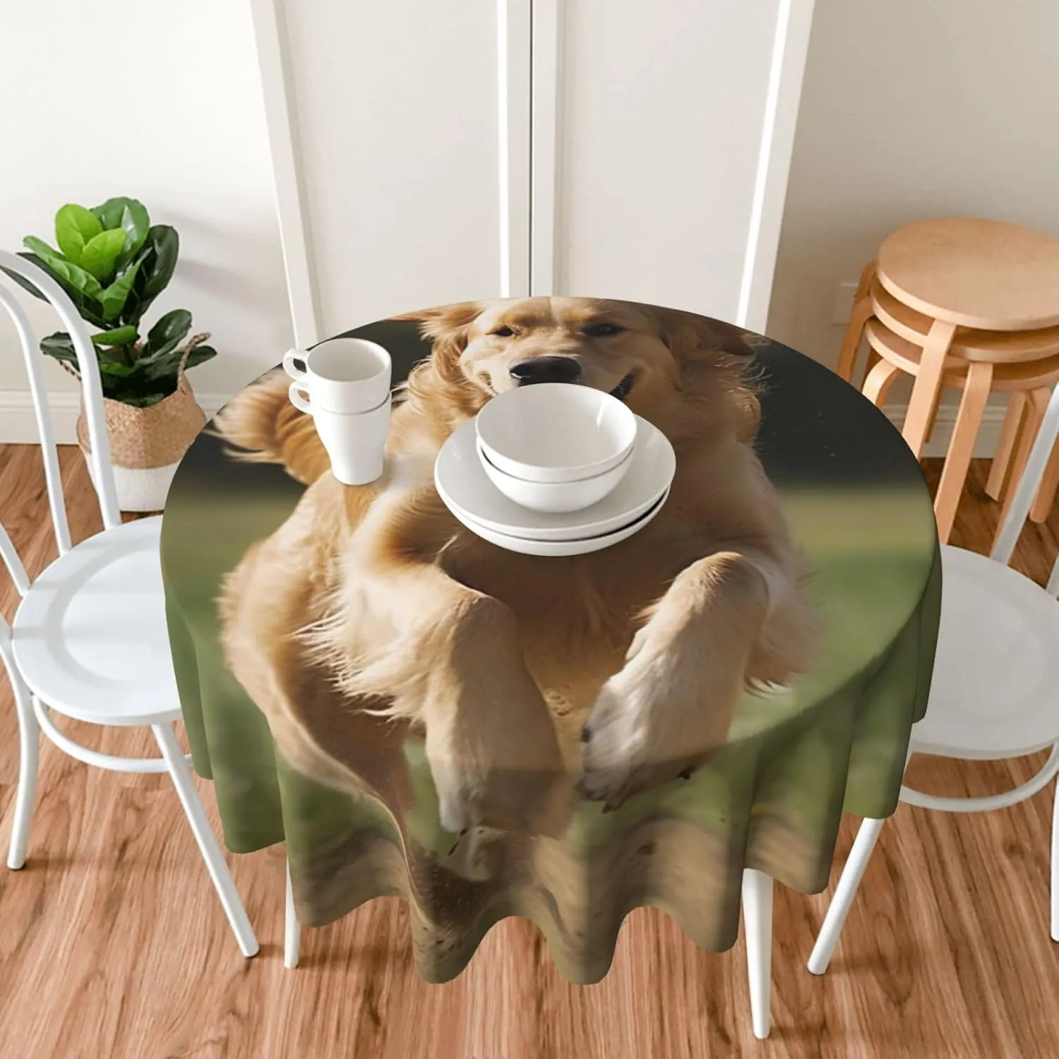 Golden Retriever Running Print Tablecloth Spill-Proof Water Table Cloth Decorative Fabric Table Cover for Home Kitchen Indoor and Outdoor Dining Table 60 Inch