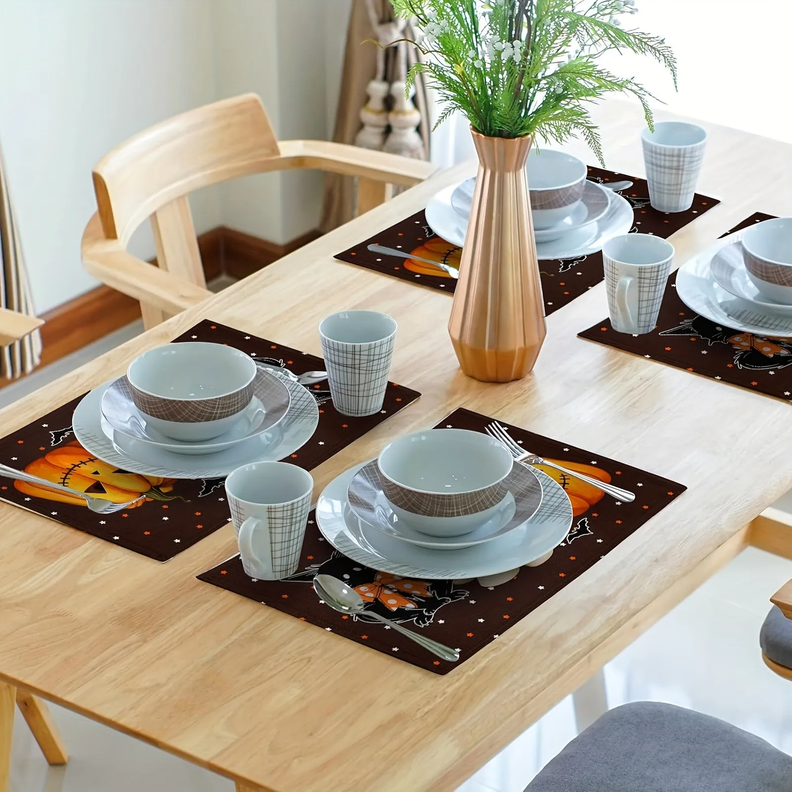 Halloween Placemats Set (1/4/6/8/12pcs) - Non-Slip, Heat-Resistant Table Mats with Ghosts, Pumpkins, Black Cats & Bats Design for Festive Dining Decor, Indoor & Outdoor Use, Polyester, Rectangular