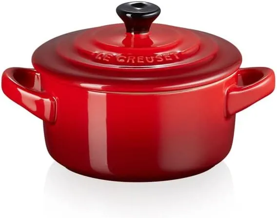 Le Creuset Petite Round Casserole, 0,2 L-Cerise, Stoneware, Cherry red