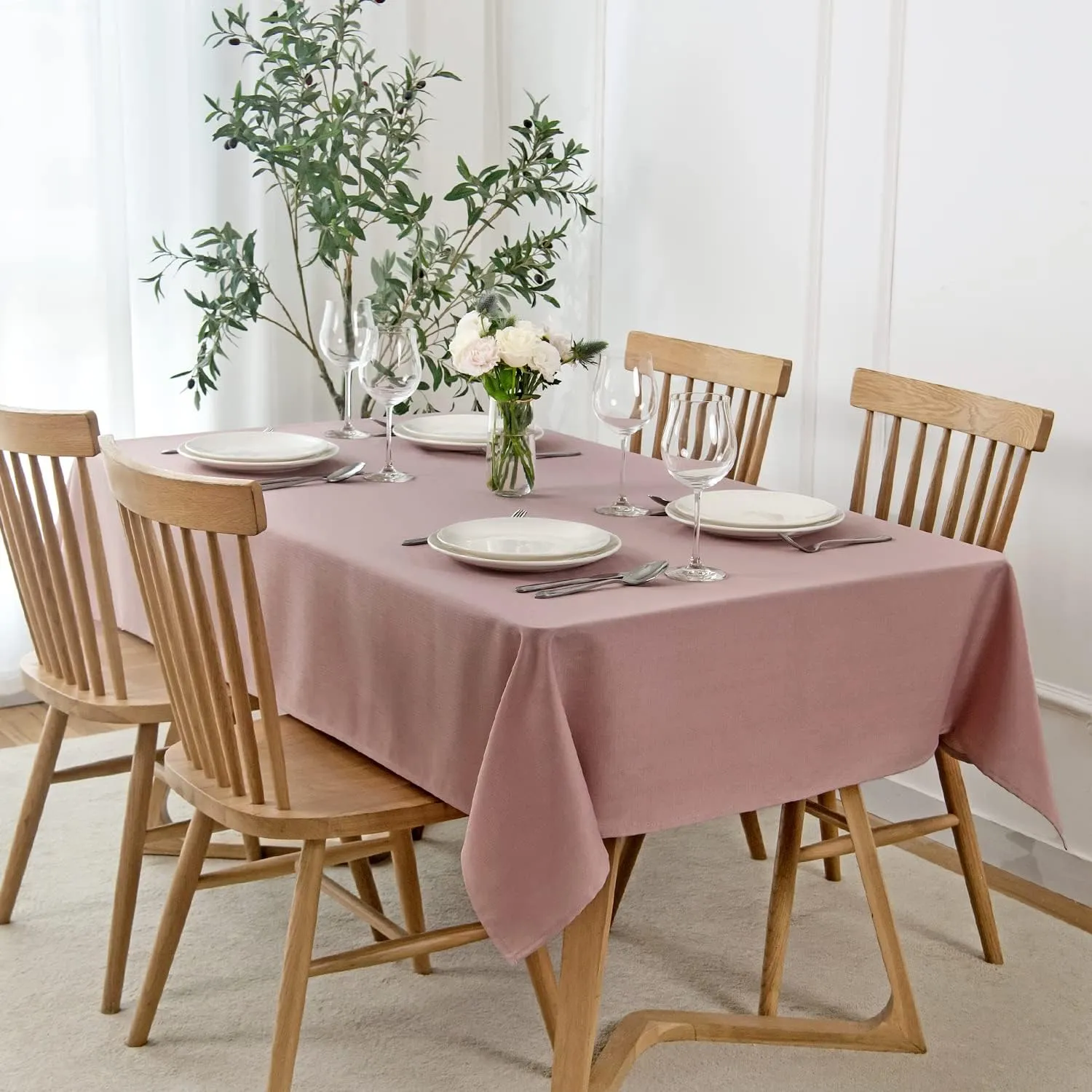 maxmill Square Tablecloth Slubby Texture Stain Resistant Waterproof Wrinkle Resistant Washable Soft Table Cloth, Decorative Fabric Table Cover for Dining Room Dinner Party, 52 x 52 Inch, Dusty Pink