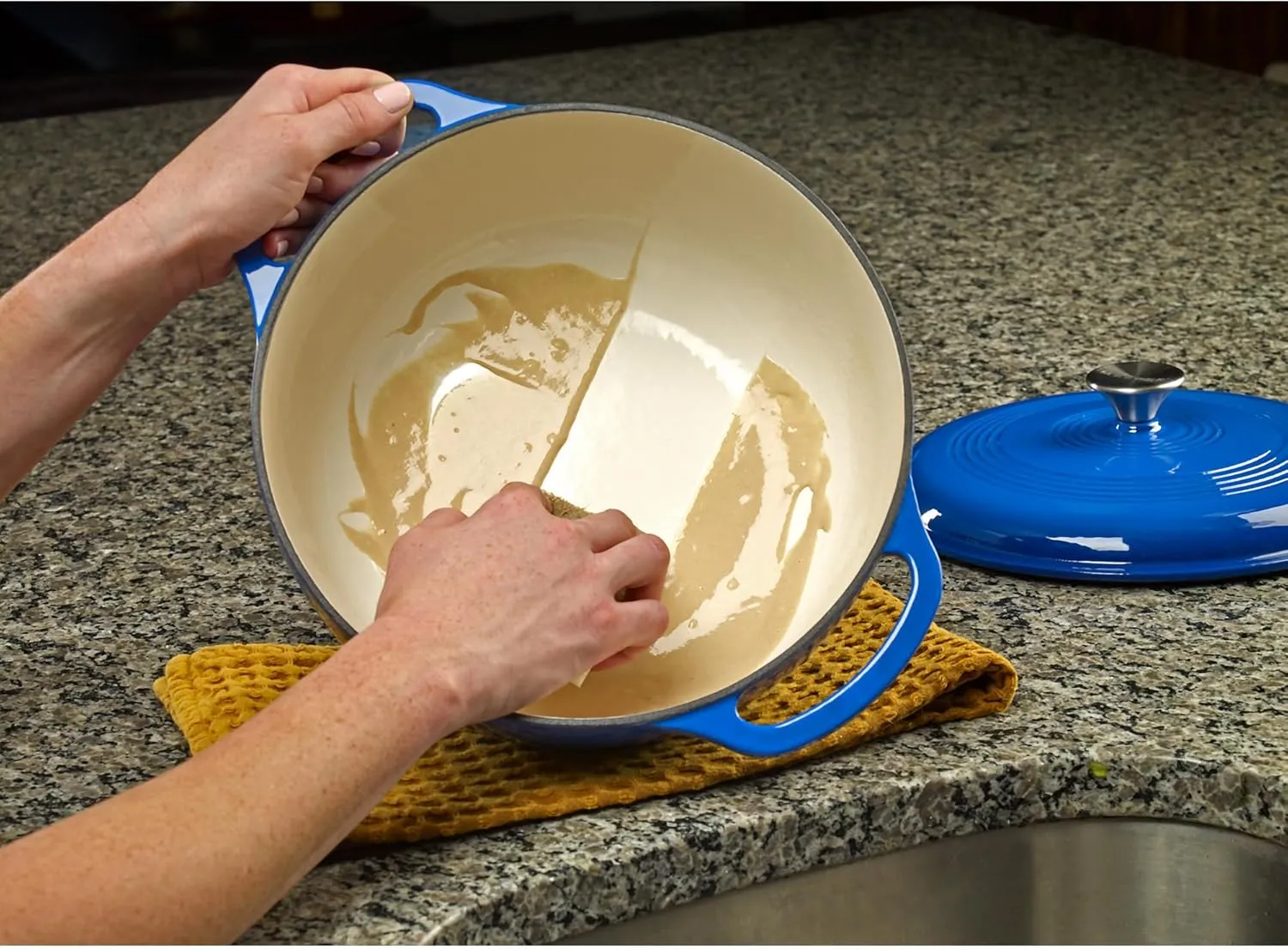 Mercer Culinary Enameled Cast Iron Round Dutch Oven, 6 qt., Navy Blue