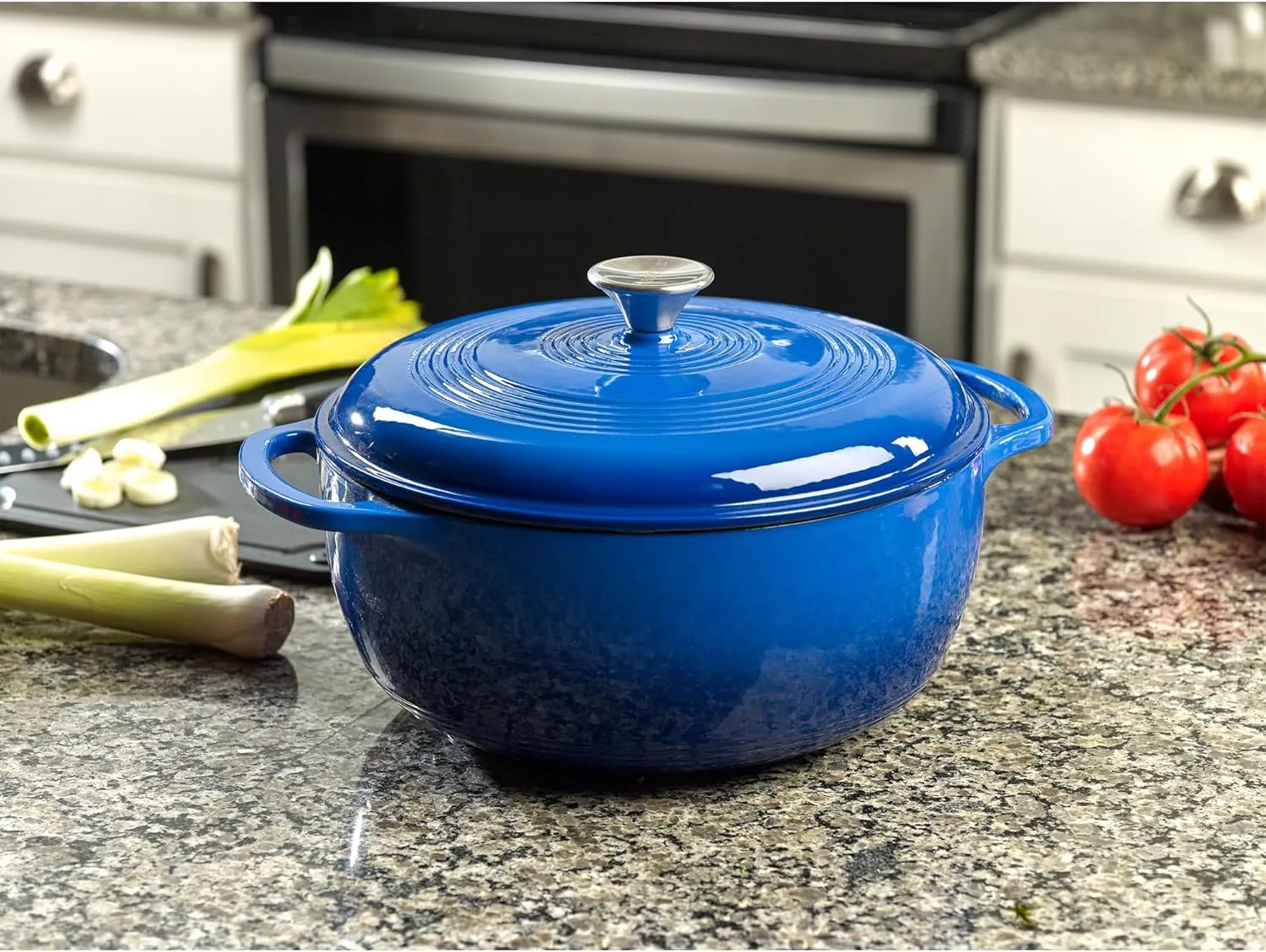 Mercer Culinary Enameled Cast Iron Round Dutch Oven, 6 qt., Navy Blue