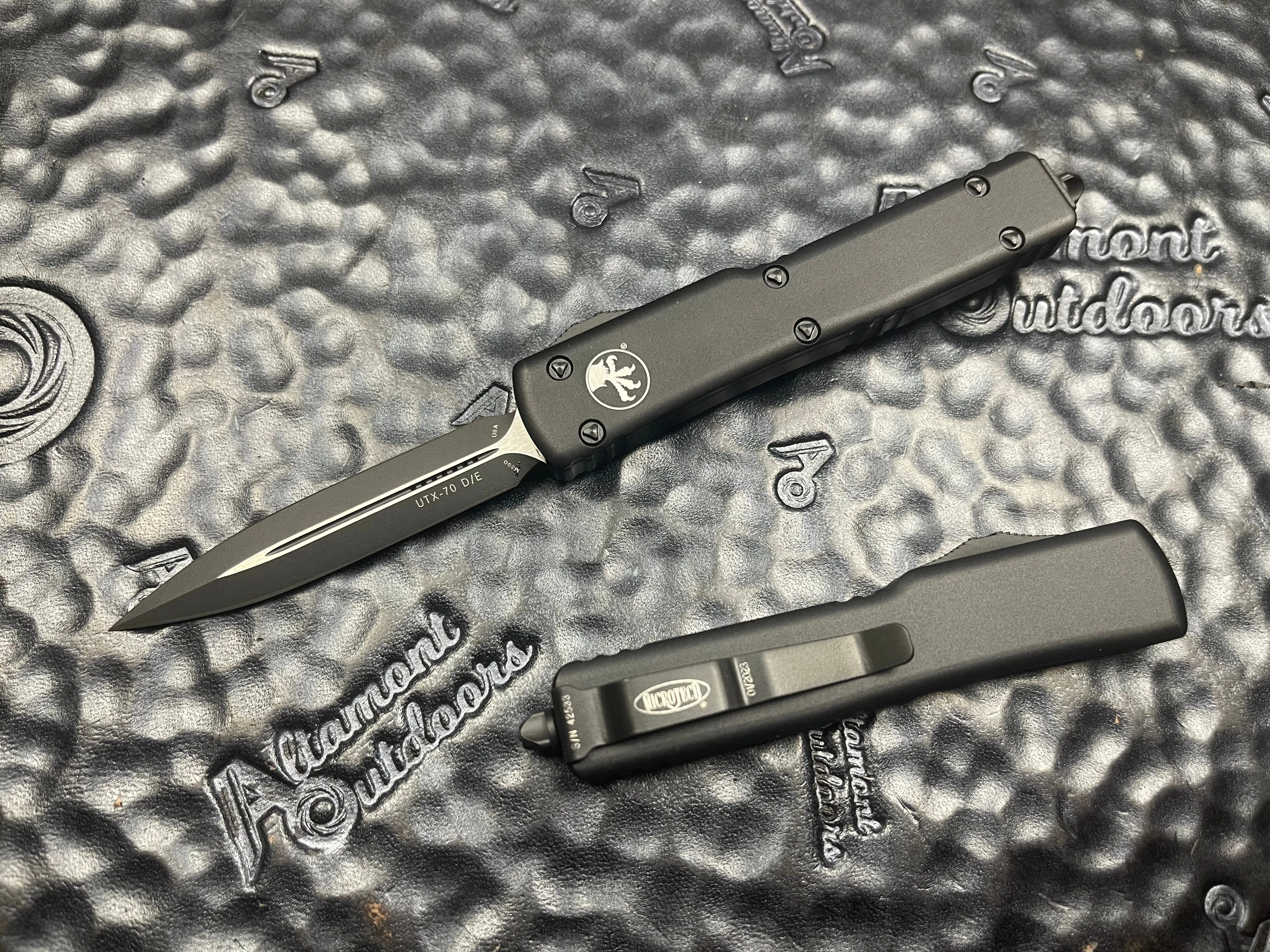 Microtech UTX-70 TACTICAL Double Edge 147-1T OTF D/E Black