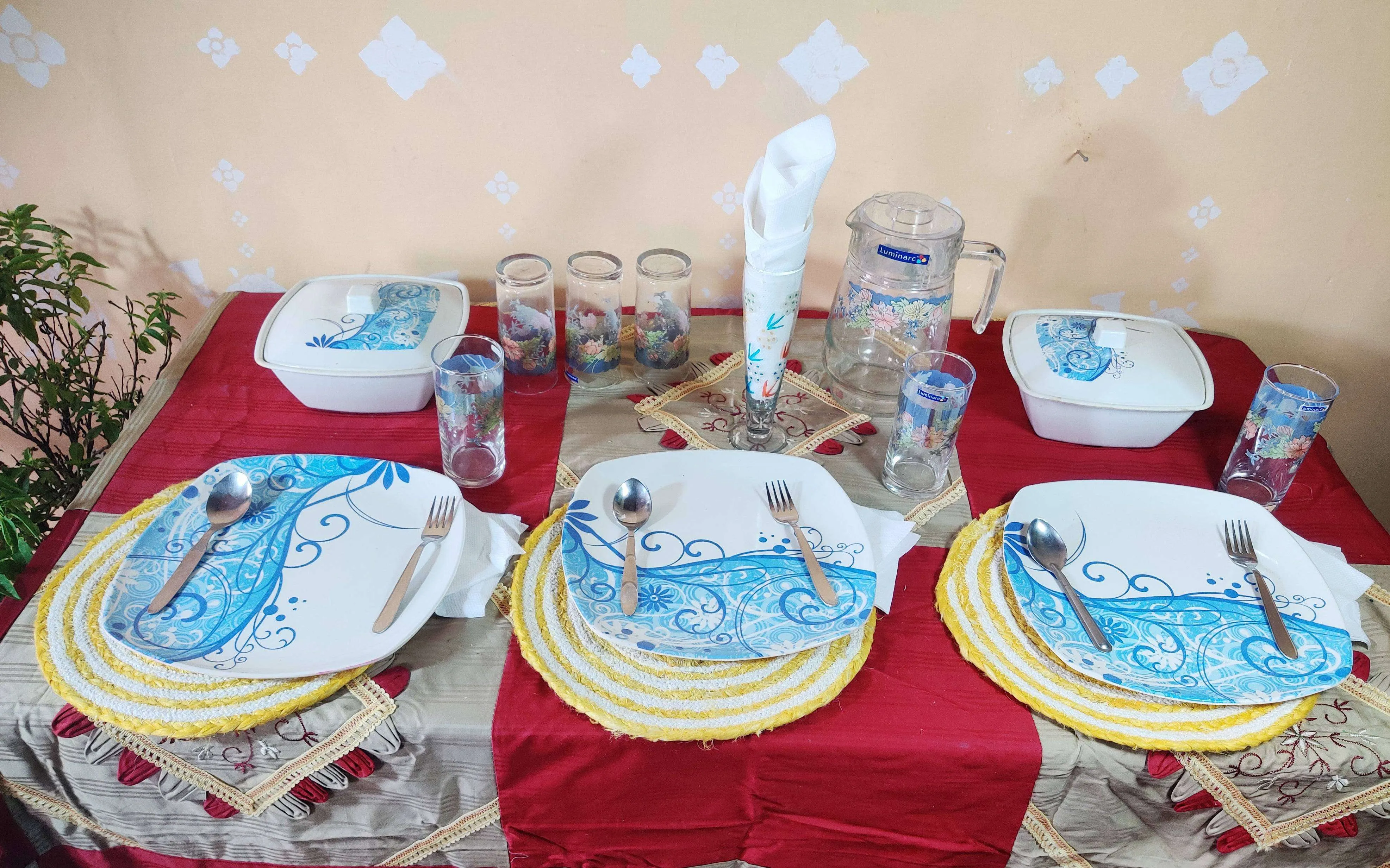 Natural Handmade Beige White & Yellow Dinning Table Placemat (Set of 6)