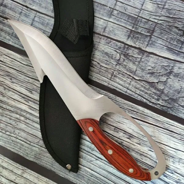 TACTICAL TRENCH KNIFE CROSS DAGGER