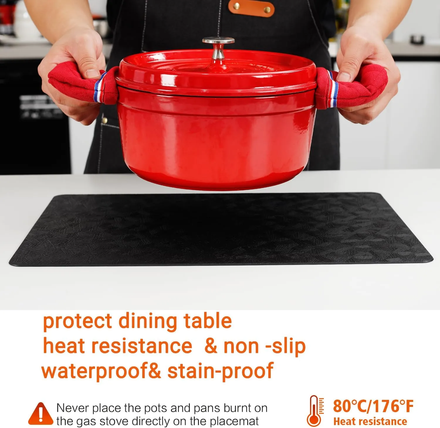 Vinyl Placemats Set of 4 100% Waterproof Oilproof PU Place Mats Heat Resistant Reversible Wipeable Faux Leather Table Mats for Dining Indoor/Outdoor and Kitchen(4, Black)
